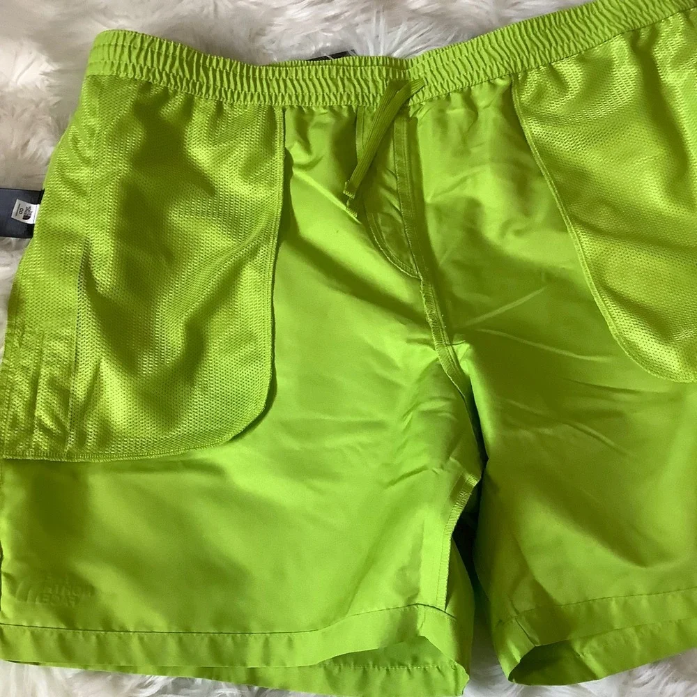 The North Face Mens ADB Class V Water Shorts Meadow Grass Green‎ XXL NF0A8CQG1MO